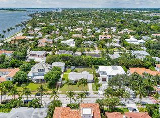 206 Pershing Way, West Palm Beach, FL 33401