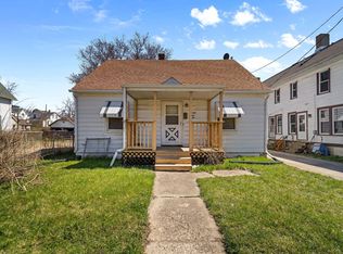 1107 Marquette St, Racine, WI 53404