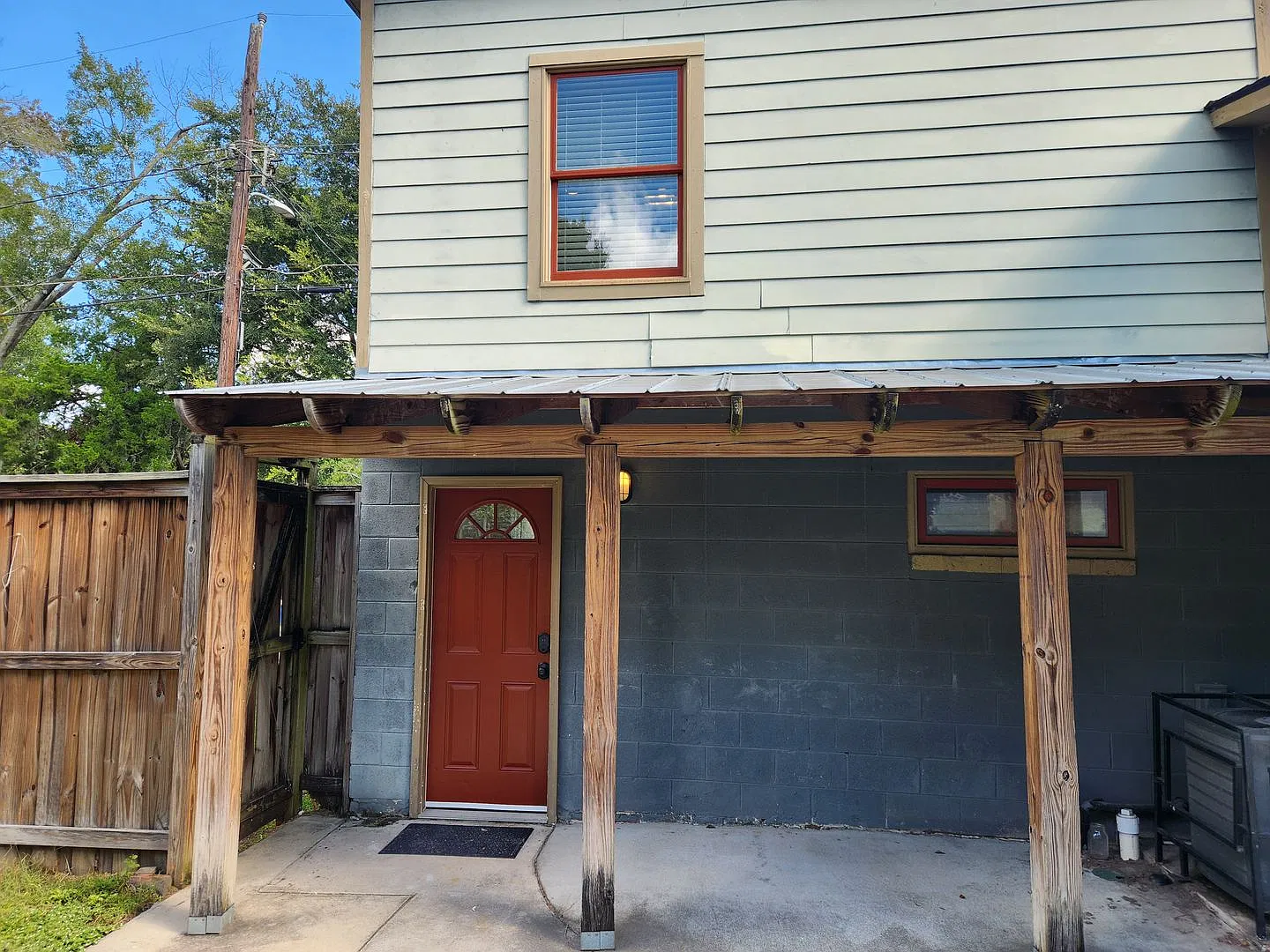 Charming Eastside Carriage House with Modern Updates — Photo 1