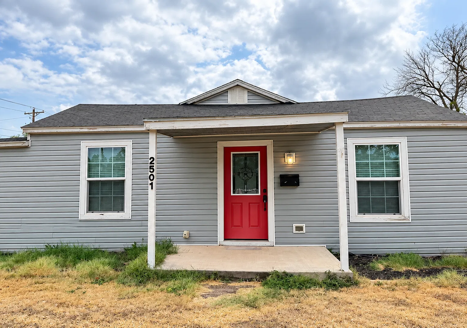 Walk To McMurry! 3 Bed 2 Bath — Photo 1