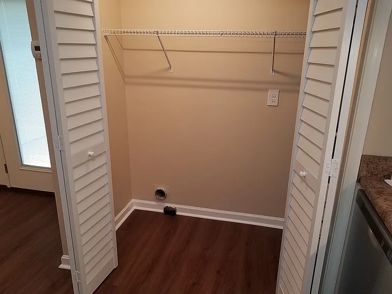 1011 Murfreesboro Rd #F2 — Photo 5