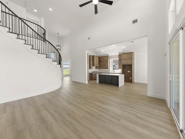 9812 Aiken Ct, Forney, TX 75126