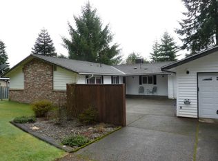 52 Valley View Dr, Forks, WA 98331