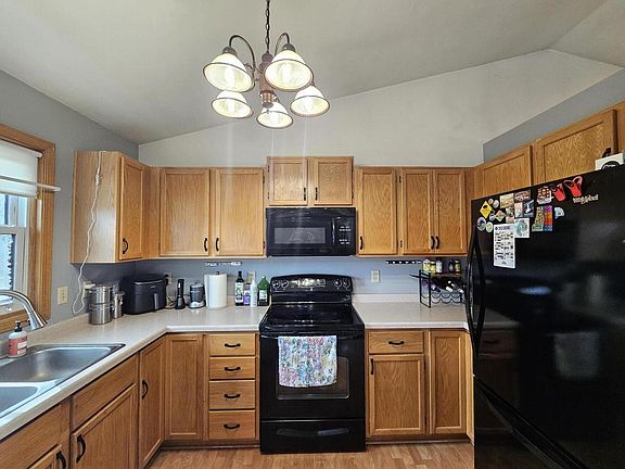 4th image of 1016 Springs ROAD