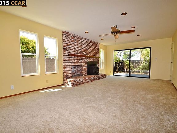 5th image of 2333 Del Monte Dr