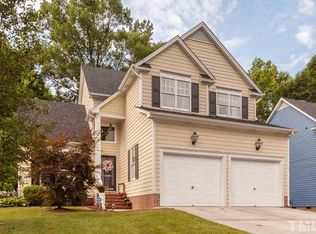 11909 Fairlie Pl, Raleigh, NC 27613