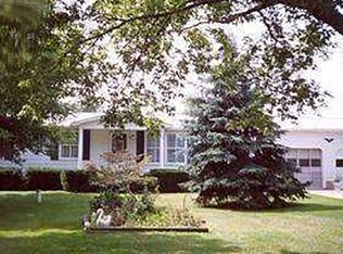 8176 Seymour Rd, Gaines, MI 48436