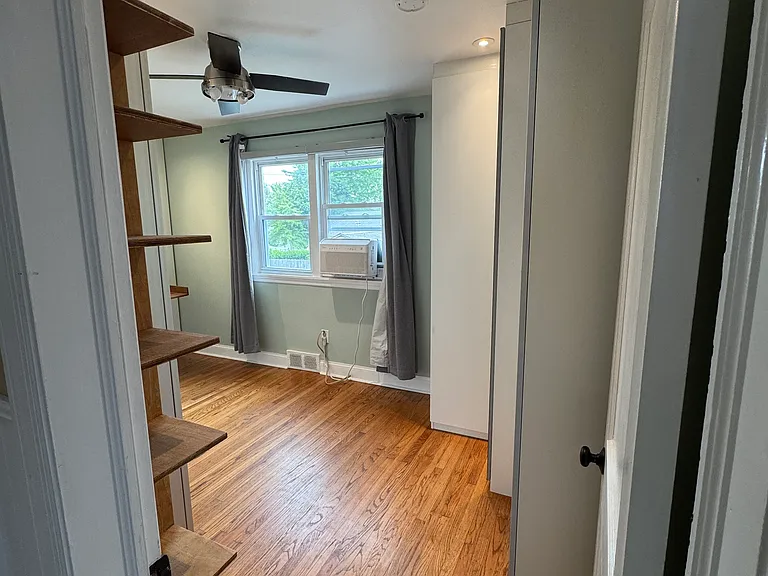 Brandywine Ln — Photo 23