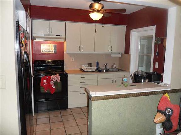 2nd image of 2641 SW 12th Ter