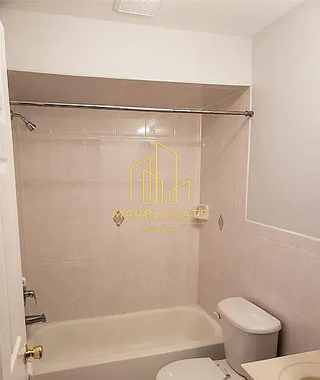 61-63 Voorhees St #11 — Photo 6