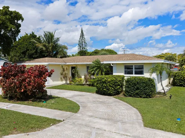 2867 SE 1st Court, Boynton Beach, FL 33435