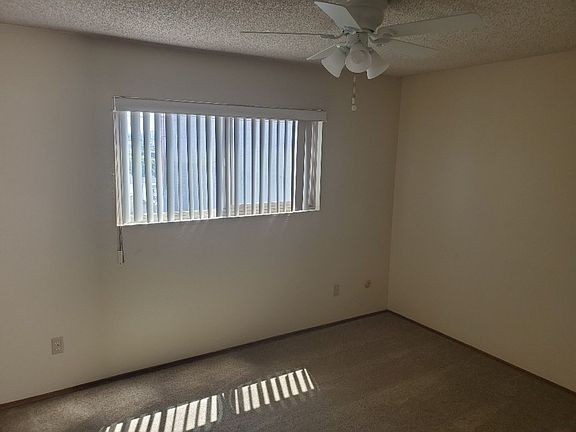 5th image of 4329 Illinois St APT 8