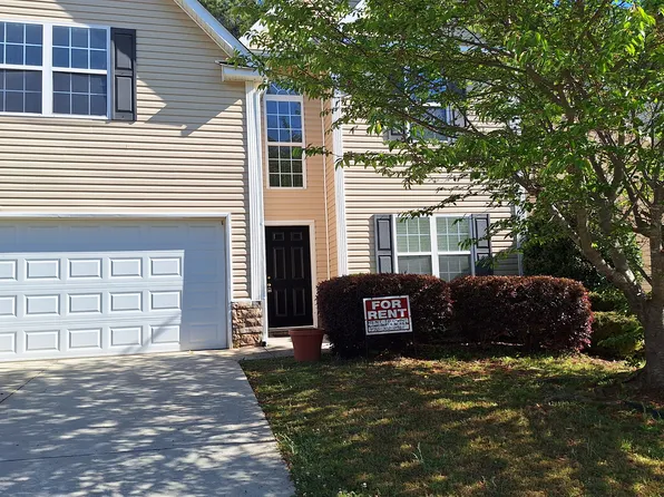 305 Shadowbrooke Cir, Loganville, GA 30052