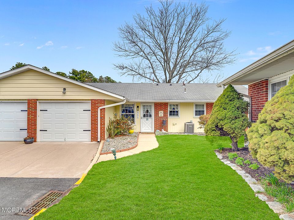 1st image of 620A Huntington Drive