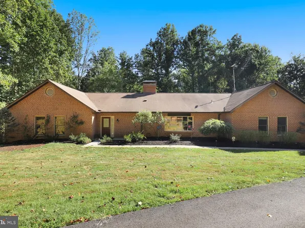 7841 Citation Dr, Marshall, VA 20115