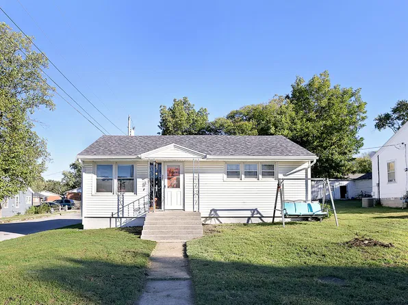 321 W Jefferson Street, Marshfield, MO 65706
