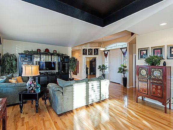 4th image of 1264 Sierra Vista Dr