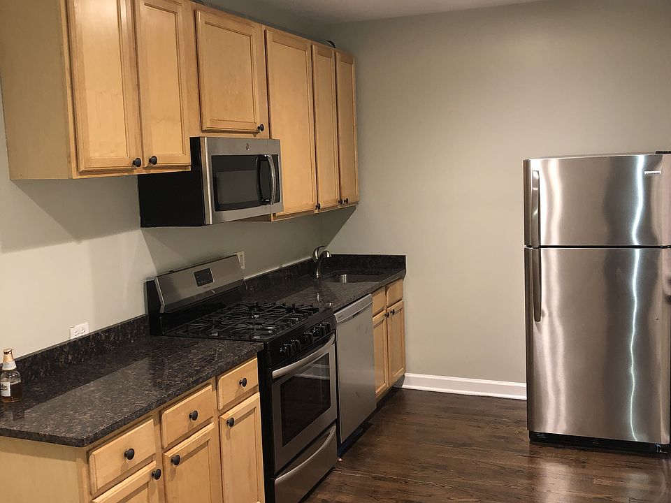 1st image of 4858 W Armitage Ave APT 2E