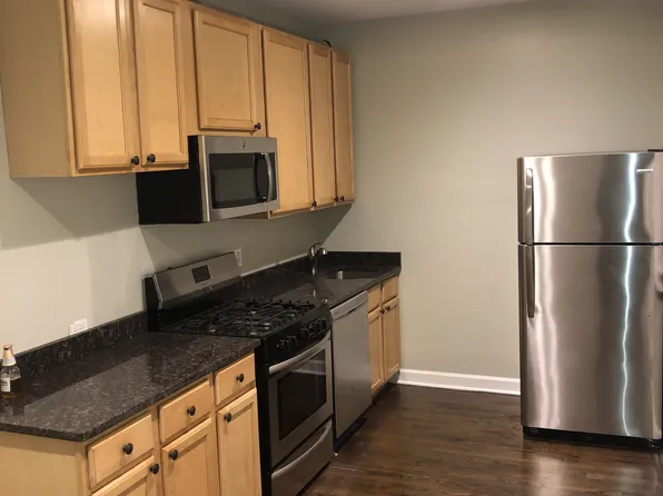 4858 W Armitage Ave APT 2E, Chicago, IL 60639