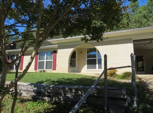 2204 Hobson Ave, Hot Springs National Park, AR 71913