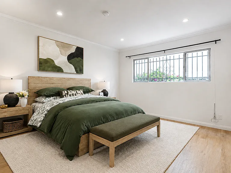 Second bedroom
Virtually staged