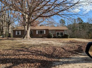 15837 Goodes Bridge Rd, Amelia Court House, VA 23002