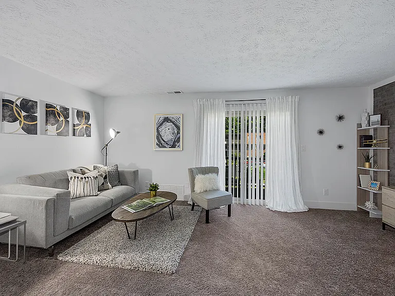 Millcroft Apartments — Photo 12