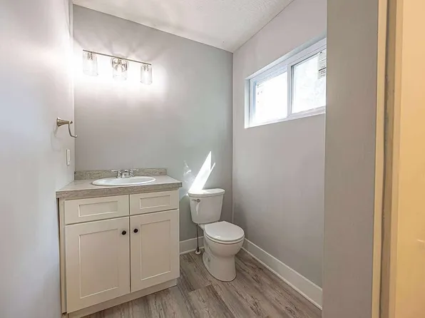 1124 7th St NW, Canton, OH 44703