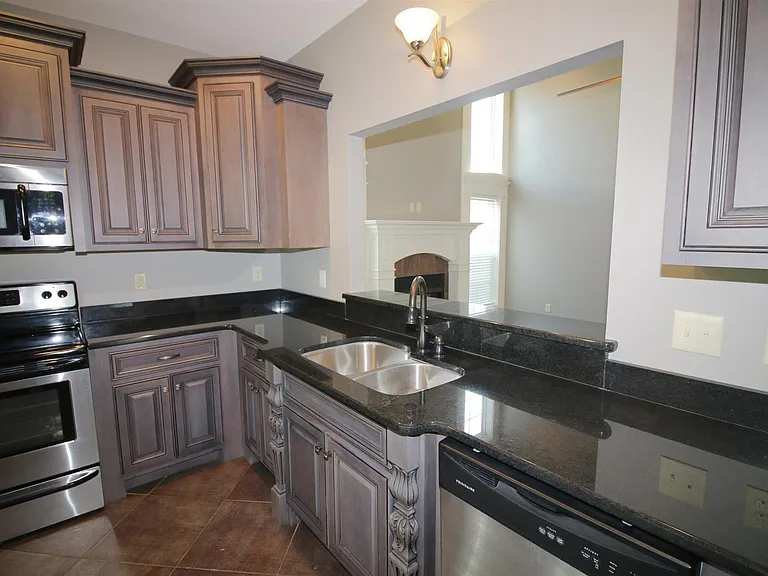 2279 Killington Dr — Photo 8