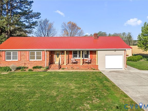 3rd image of 426 Lara Rd