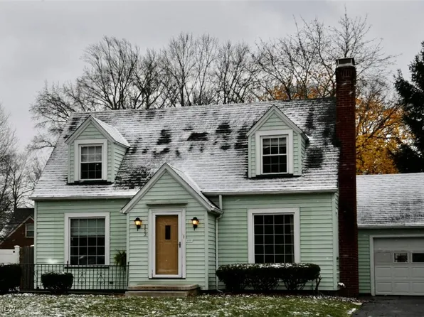 153 S Cadillac Dr, Youngstown, OH 44512