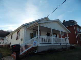 823 W 3rd St, Williamsburg, PA 16693