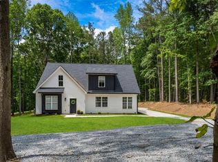 1605 Five Points Rd, Waco, GA 30182