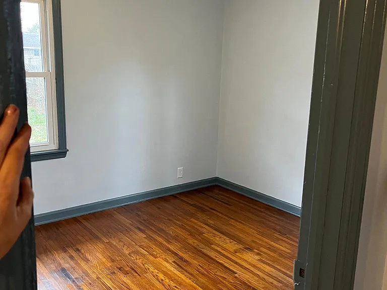 2204 Pollack Ave — Photo 5