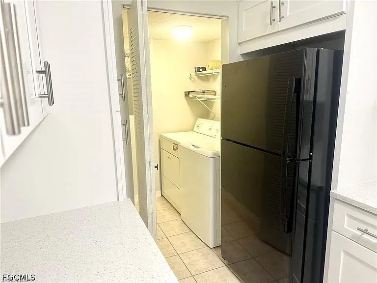 8940 Colonnades Ct E #725 — Photo 13