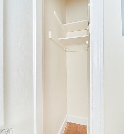 5th image of 123 E 82nd St APT 4B