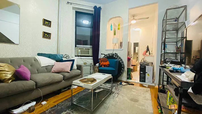 Rented by Ethan Blinder, LREB | media 20