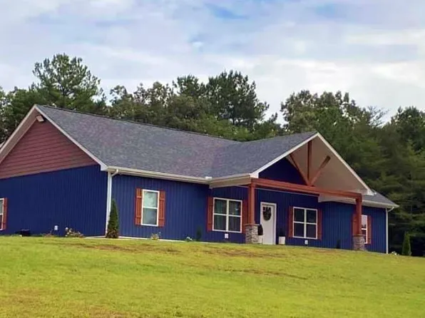 700 Pineview Dr, Springville, TN 38256