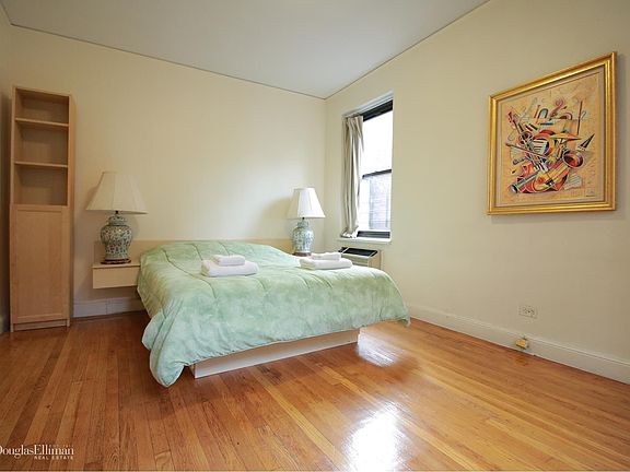 5th image of 205 W 15th St APT 4U