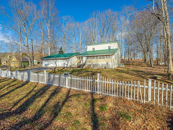 4th image of 5444 Henson Gap Rd