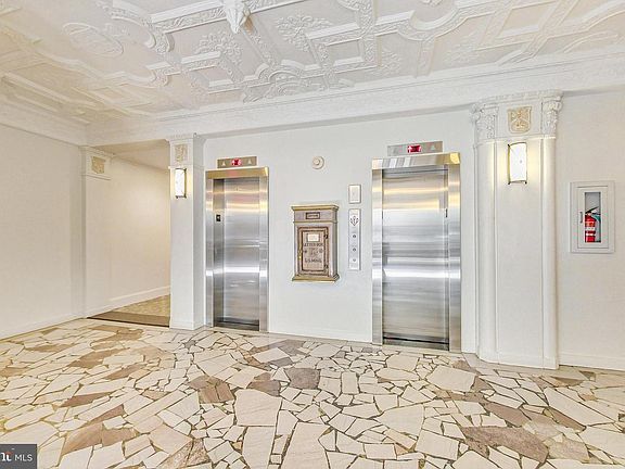 5th image of 1701 16th St NW APT 808