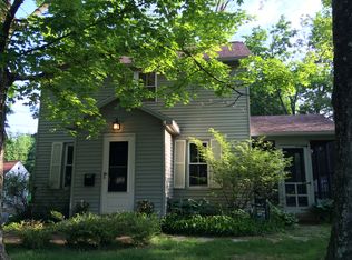 423 Bell St, Chagrin Falls, OH 44022