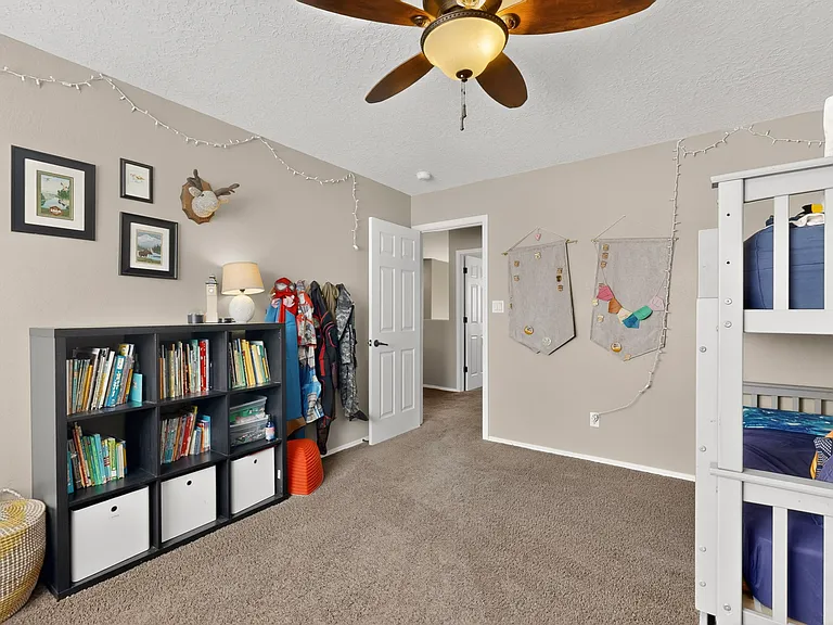 6916 Tree Line Ave NW — Photo 39