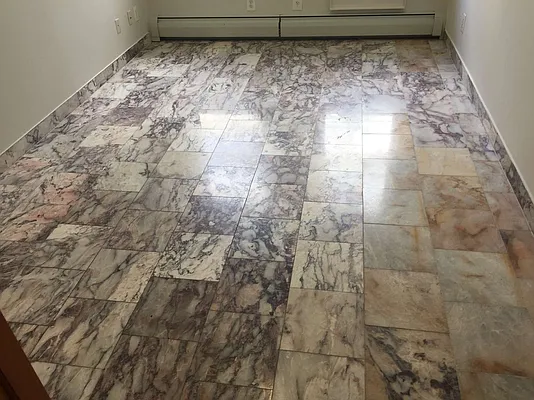 Rented by Metroline Realty | media 4