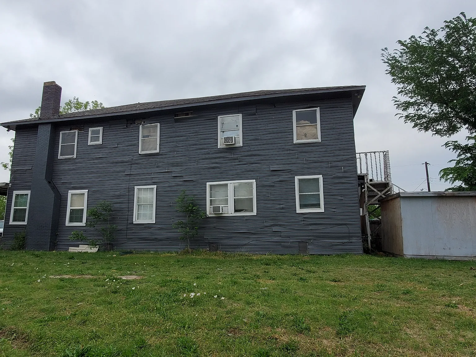 5004 Eastside - 103 — Photo 1