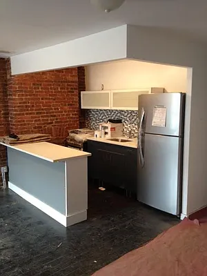 Rented by Full Time Management | media 73