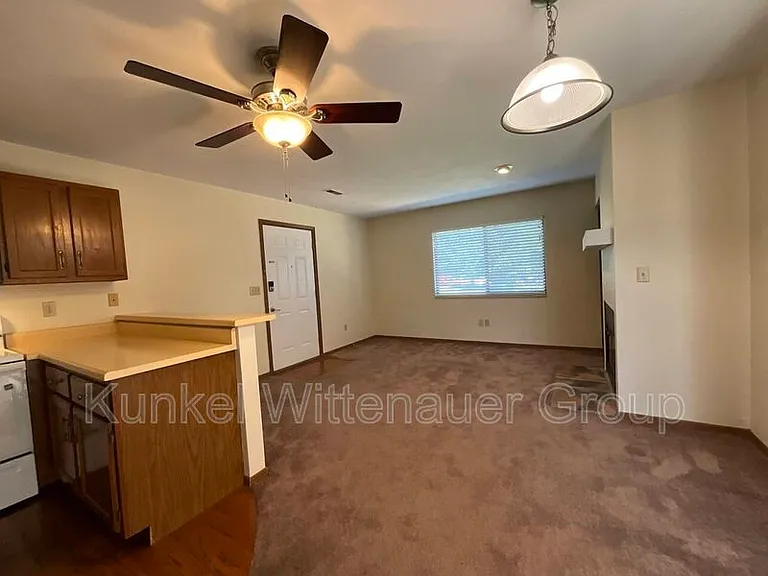 251 Eagle Rdg — Photo 5