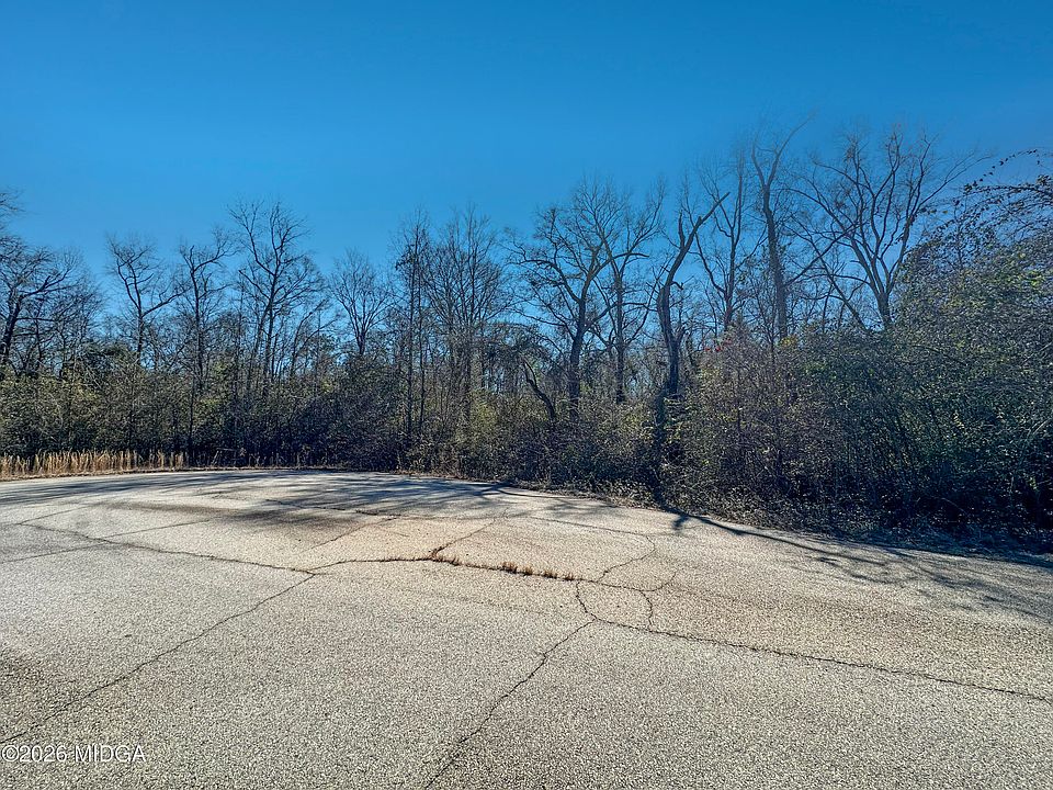 1st image of 312 Hawk Ct