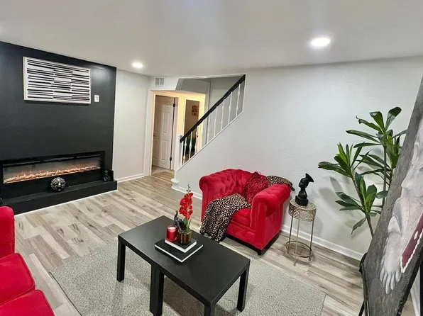 2832 North 61st STREET, Milwaukee, WI 53210