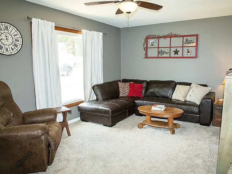 1124 Lilac Ln #2 — Photo 18